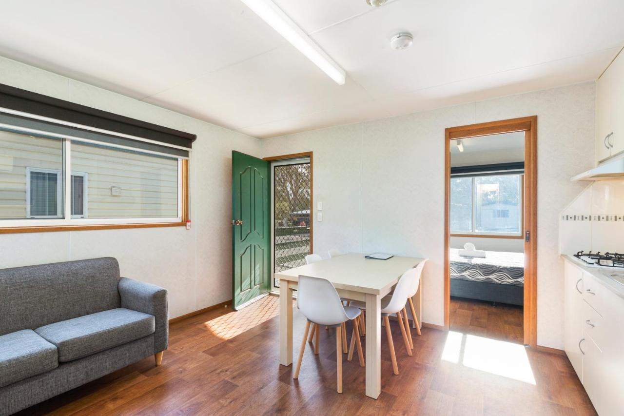 Gawler Caravan Park Экстерьер фото