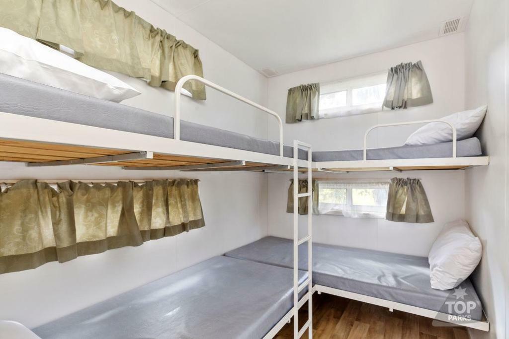 Gawler Caravan Park Экстерьер фото