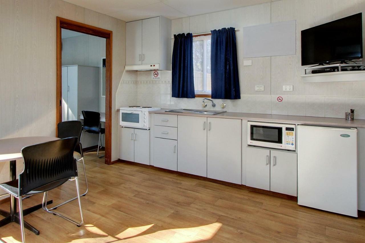 Gawler Caravan Park Экстерьер фото