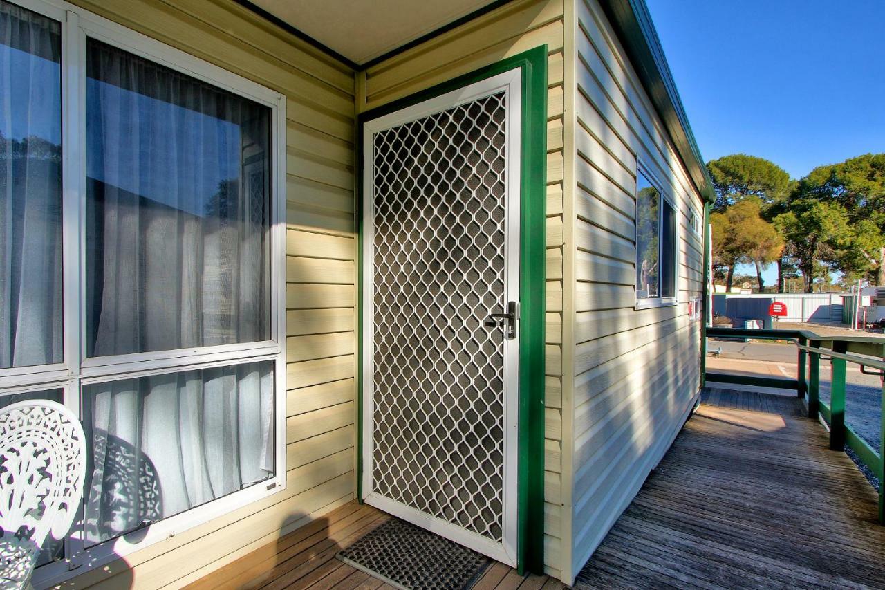Gawler Caravan Park Экстерьер фото